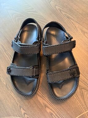 Tory Burch Kira Sandal 10.5